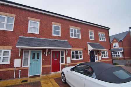 3 bedroom terraced house to rent - Photo 4