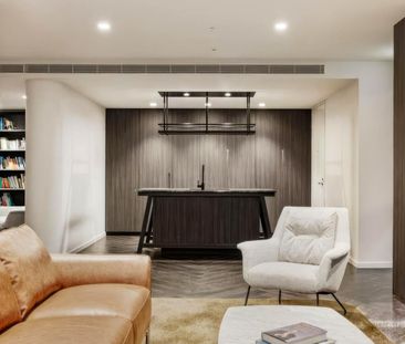 Modern Living In The Heart of Coburg - Photo 2