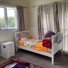 3 bedrooms plus great view! - Photo 1