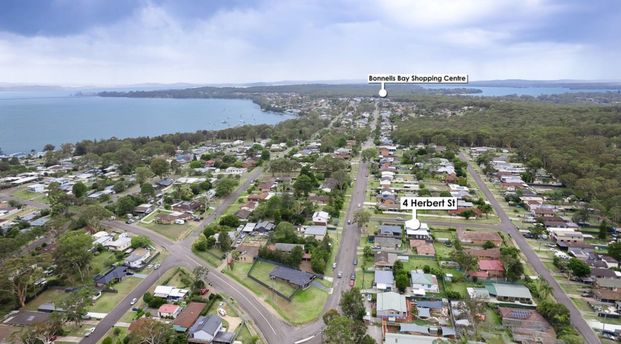 Escape to Paradise: Your Dream Home Awaits in Bonnells Bay! - Photo 1