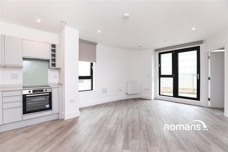 2 bedroom flat to rent - Photo 3