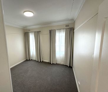 Home For Rent - Photo 5
