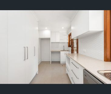 12/159 Watson Street, Camp Hill, Qld 4152 - Photo 1