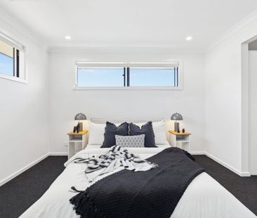 Brand New Executive Custom Built 3 Bedroom Homes for Lease&excl; - Photo 4