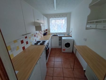 Maisonette easy walking distance to Nottingham City Centre - Photo 5