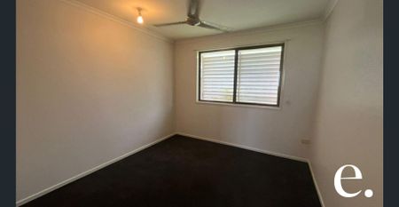 Family home by the beach for rent! - Photo 3