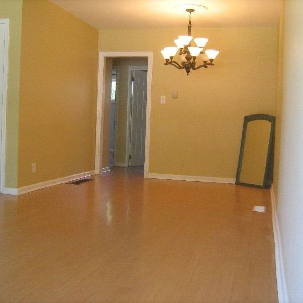 For Lease - 218 Alsace Road Unit# Main, Richmond Hill, Ontario - Photo 1