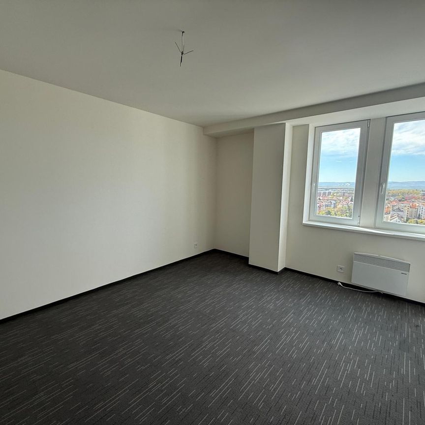 Pronájem bytu 3+kk 65 m², Žižkovo náměstí , Chomutov - Photo 1