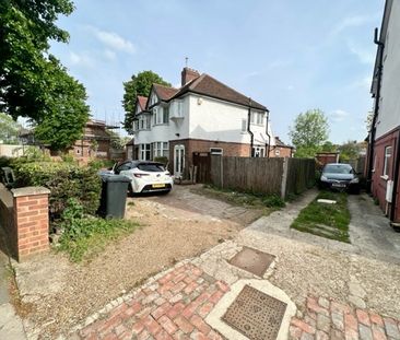 4 bed semi-detached house to rent in Ruislip Road East, Greater Lon... - Photo 1