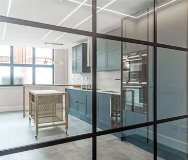 Munster Road, London, SW6 - Photo 3