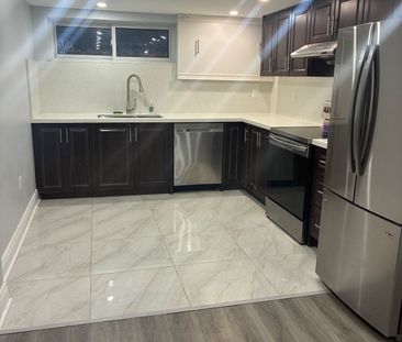 For Lease - 19801 Leslie Street Unit# BSMT, East Gwillimbury, Ontario - Photo 2