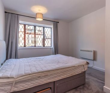 2 bedroom maisonette to rent - Photo 4