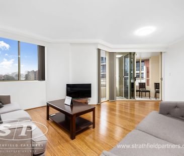 Regal Court' Complex- Fully Furnished 2 Bedroom Apartment - Photo 2