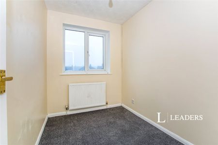 2 bedroom terraced to rent St. Nicholas Close, Boston, Lincolnshire, PE21 - Photo 3