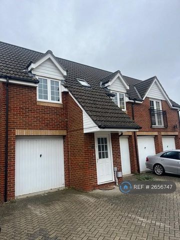 2 bedroom penthouse to rent - Photo 2