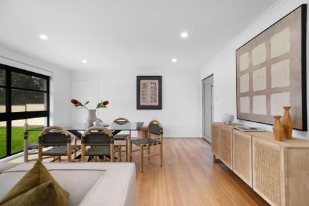 ONE WEEKS FREE RENT IF LEASED PRIOR TO XMAS BREAK!!! - Photo 5