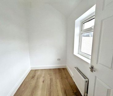 Hollings Terrace, Chopwell, Newcastle upon Tyne, Tyne and Wear, NE1... - Photo 2