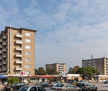 Top modernisierte Wohnung mit Weitblick - Photo 1