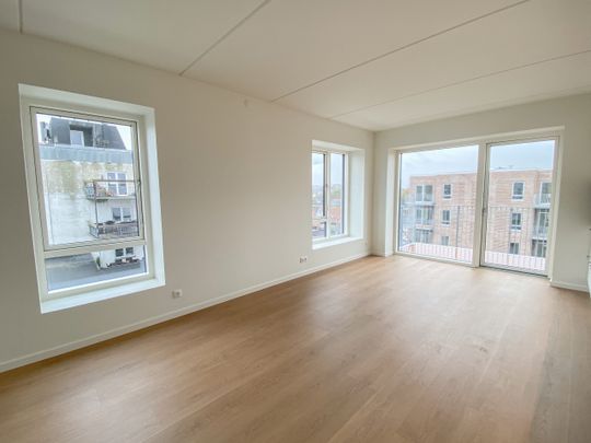 Nyopført 2-værelses penthouse lejlighed med stor tagterrasse - Photo 1