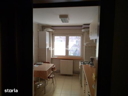 Apartament 3 camere, decomandat, Drumul Taberei, bd. Timisoara - Photo 4