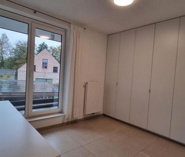 Appartement te huur in Zevergem voor € 990 met 2 slaapkamers - Photo 3