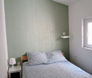 Location Appartement 1 pièce 27m² TOULON 83000 - Photo 4