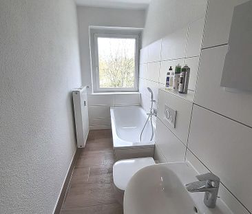 3 Zimmer in der 2 Etage möchten bewohnt werden - Photo 1