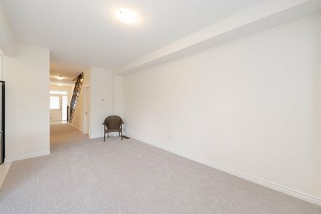 For Lease - 305 Garner Road Unit# 96, Hamilton, Ontario - Photo 5