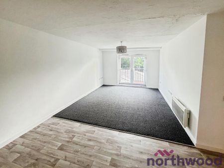 2 bedroom flat to rent - Photo 3