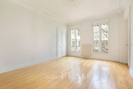 Location appartement, Paris 8ème (75008), 6 pièces, 252 m², ref 86471166 - Photo 4