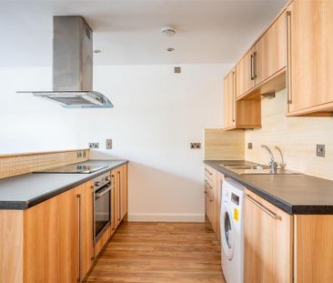 2 bedroom apartment to rent - Photo 5