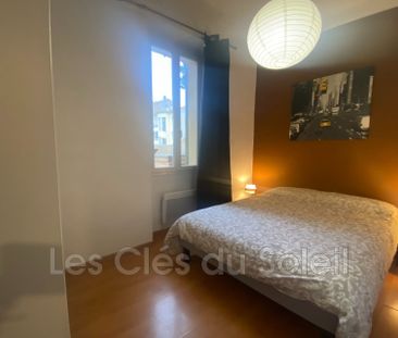 Location Appartement 2 pièces 31m² HYERES 83400 - Photo 5