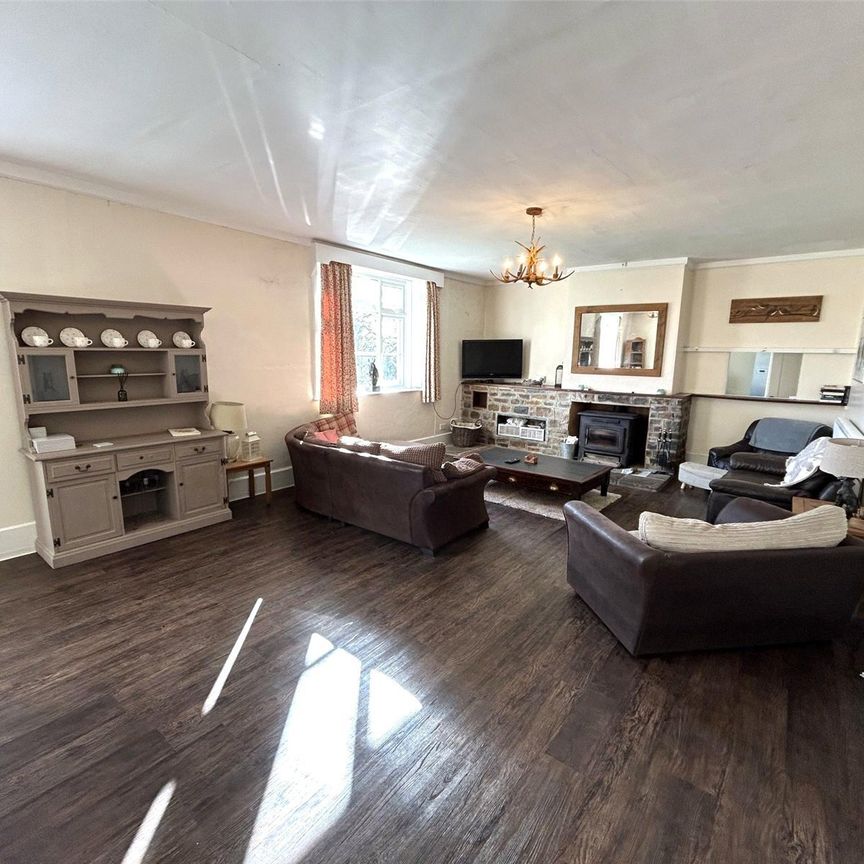 Dulverton, Somerset, TA22 - Photo 1