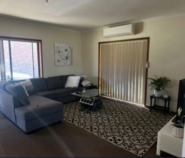 Bayswater North - Photo 4