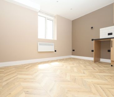 Studio Flat, Colenso Road, E5 - Photo 2