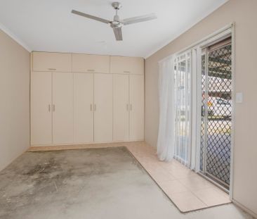 Neat and Tidy Apartment in Beachside Complex - Photo 5