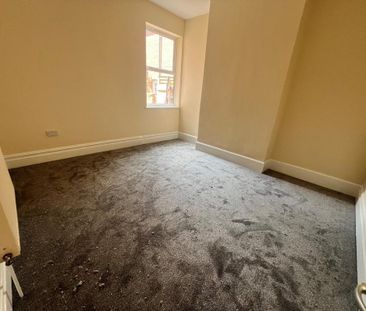 2 bedroom maisonette to rent - Photo 6