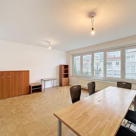 Appartement te huur - Foto 2