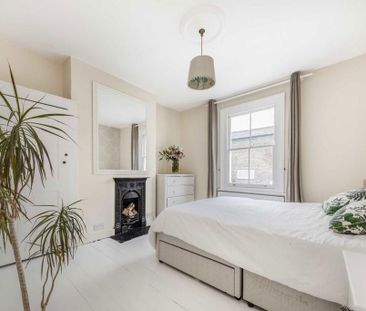 3 bedroom semi-detached house to rent - Photo 6