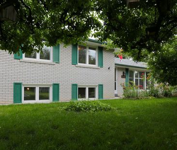 For Lease - 2341 Genevieve Drive, Mississauga, Ontario - Photo 4