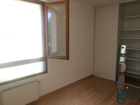 Location Appartement 2 pièces 51m² GRENOBLE 38000 - Photo 2