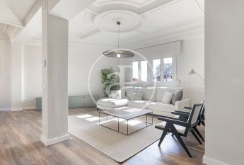 Penthouse for rent with Terrace in San Francesc (Valencia)