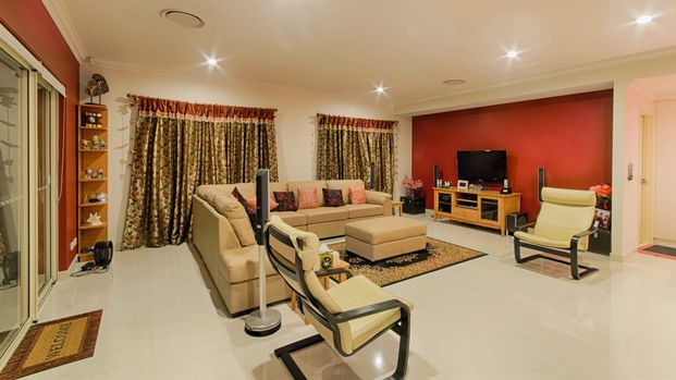 Piara Waters - Photo 1