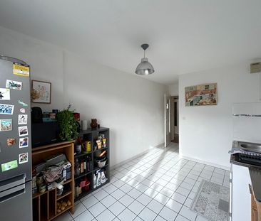 APPARTEMENT REIMS - T3 91 m2 - PROCHE CENTRE - Photo 5
