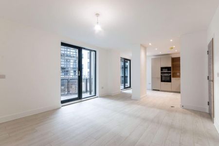 2 bedroom flat to rent - Photo 2