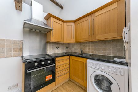 FLAT 4, 10C WESLEY STREET MORLEY LEEDS LS27 9ED - Photo 4