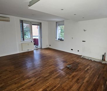 2-Zimmerwohnung mit eigenem Zugang und Balkon - Photo 1