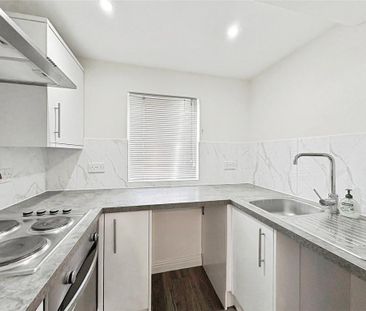 1 bedroom terraced house to rent - Photo 4