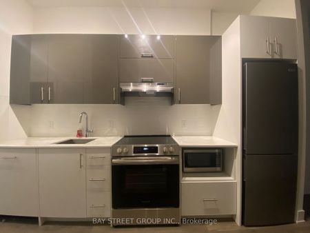 For Lease - 188 Fairview Mall Drive Unit# 110, Toronto, Ontario - Photo 3