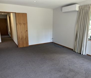 Opawa – Spacious 3 Bedroom Family Home! - Photo 2